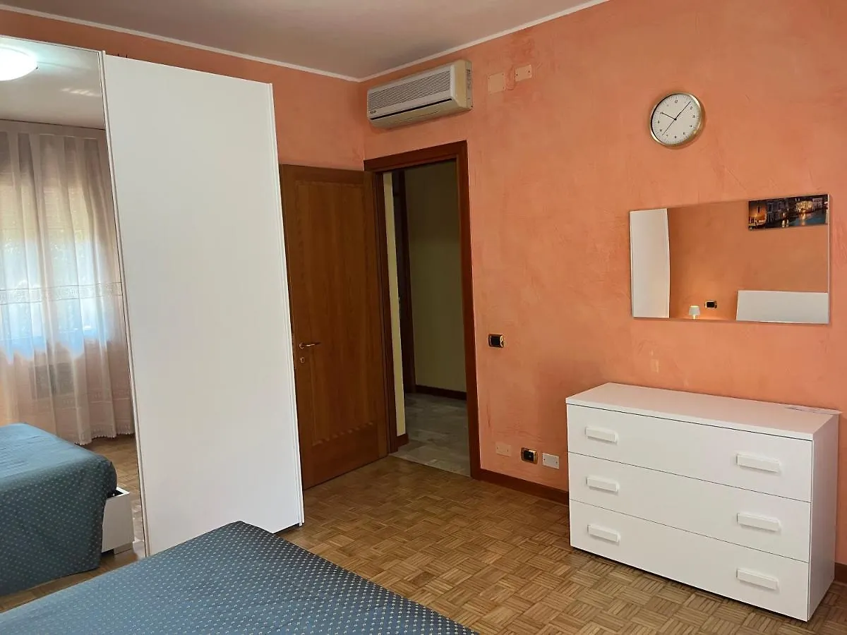 Appartamento A 1/2 Ora Da Venezia Camponogara 0*,  Italy